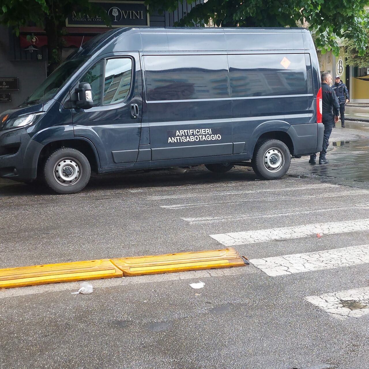 Gli artificeri sul posto