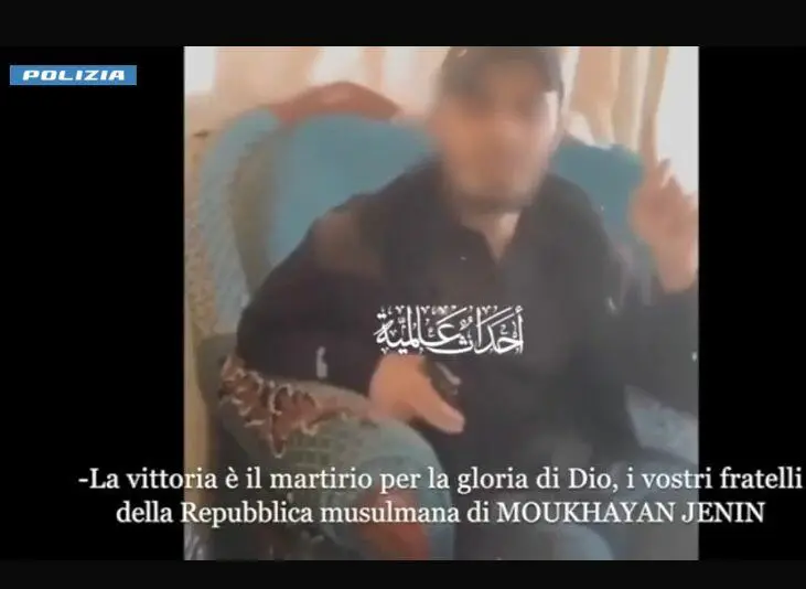 Arresto affiliato all'Isis