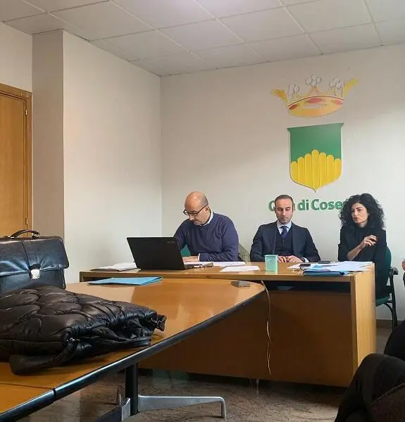 Un momento della commissione urbanistica