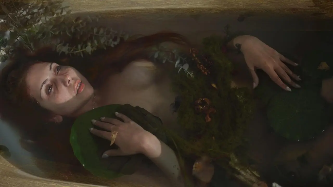 Larissa Mollace in "Cuore di ninfea"
