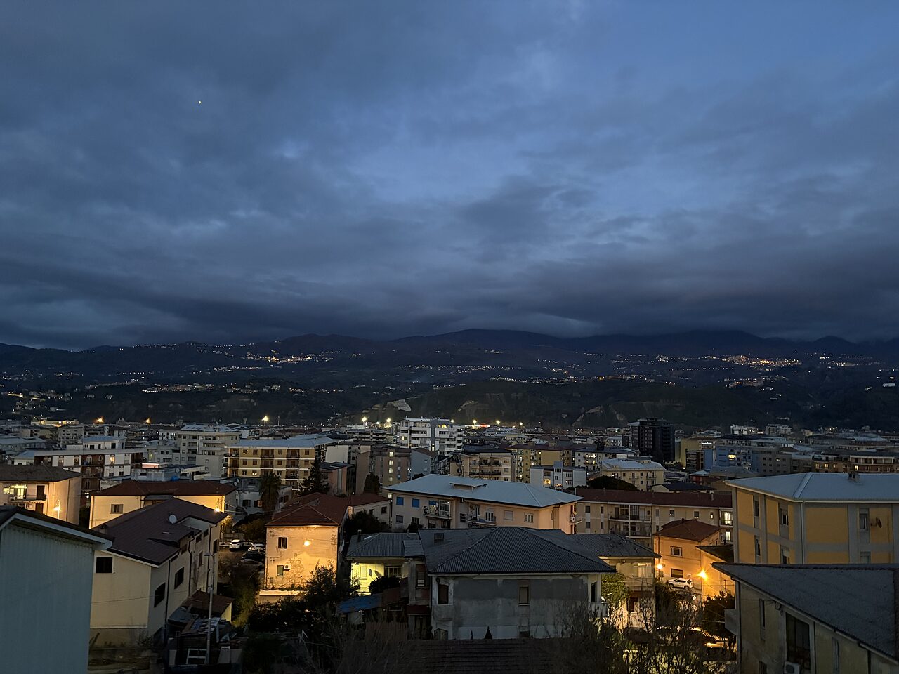 Vista panoramica su Cosenza città