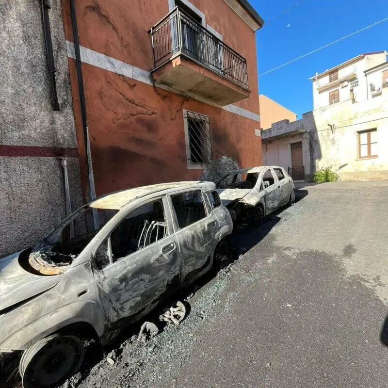 Le auto incendiate