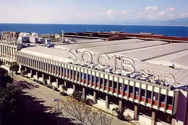 Lo stabilimento Socib a Pellaro dove si produceva la Coca-Cola