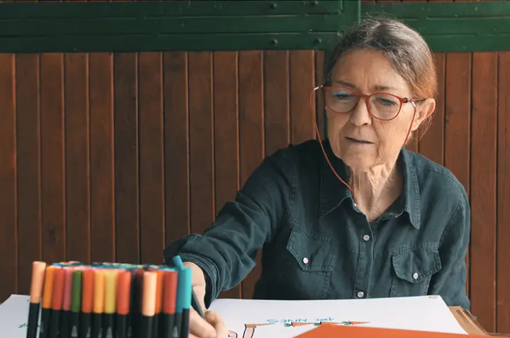 Nicoletta Costa illustra un suo personaggio