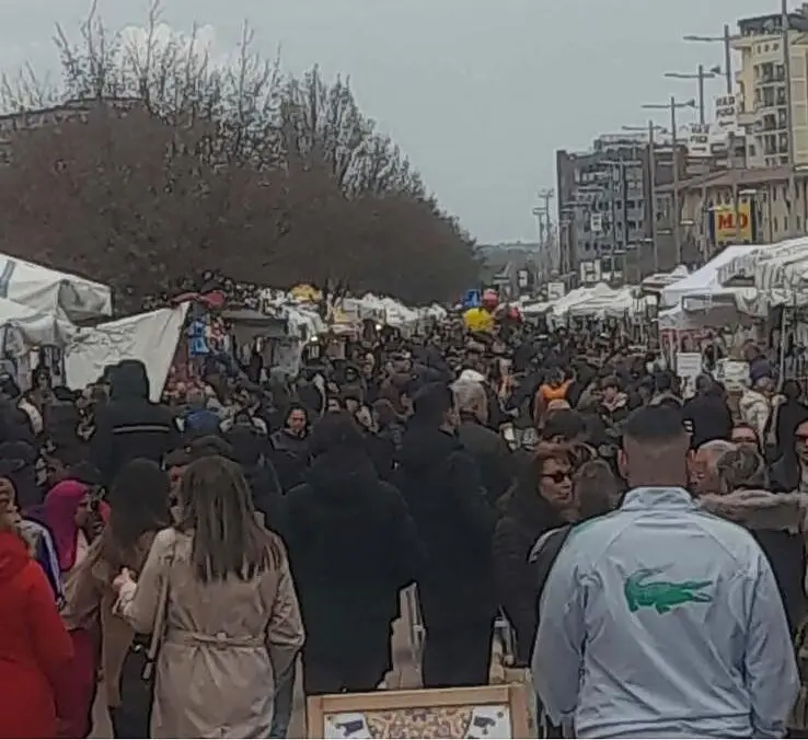 Tanta gente all'ultimo giorno di fiera