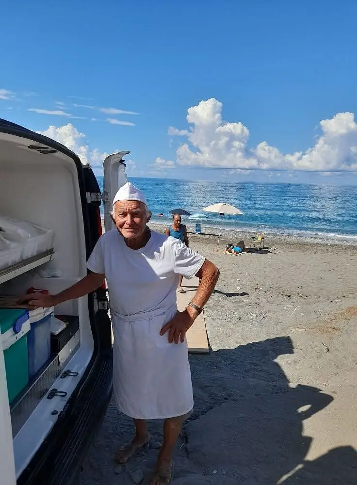 Claudio ed il suo furgoncino.