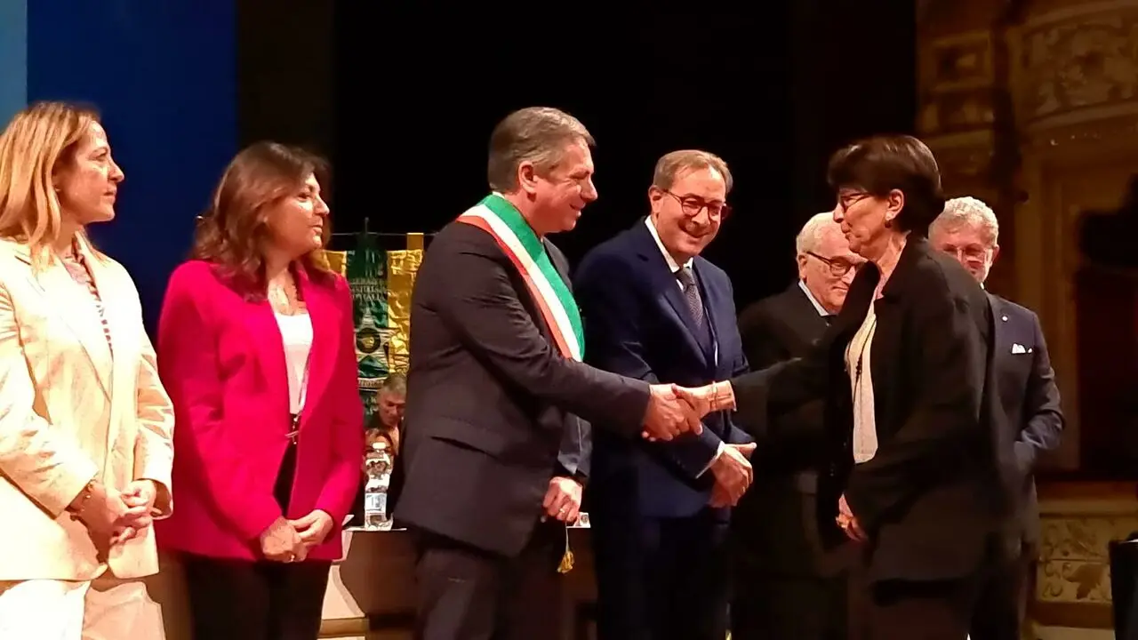 vicesidnaco di bello brindisi