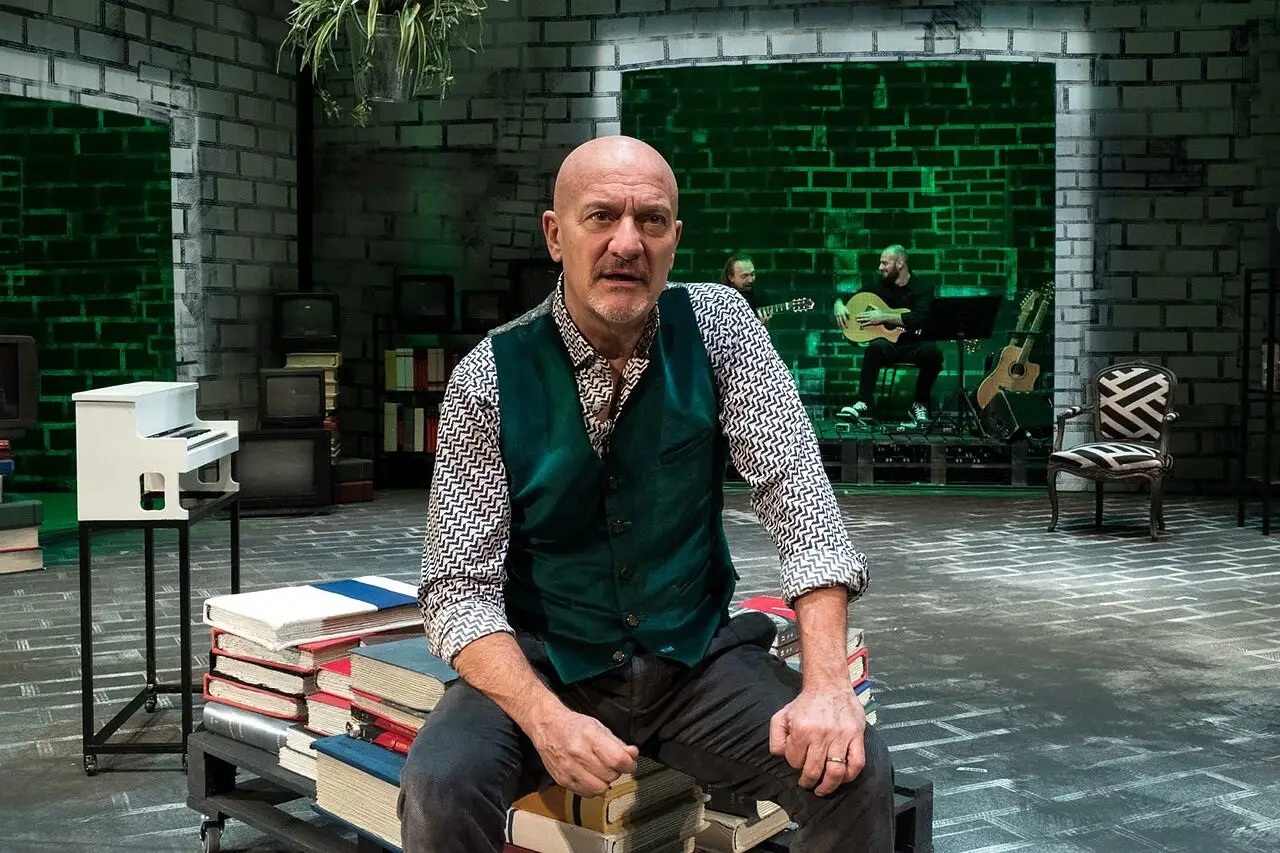 claudio bisio