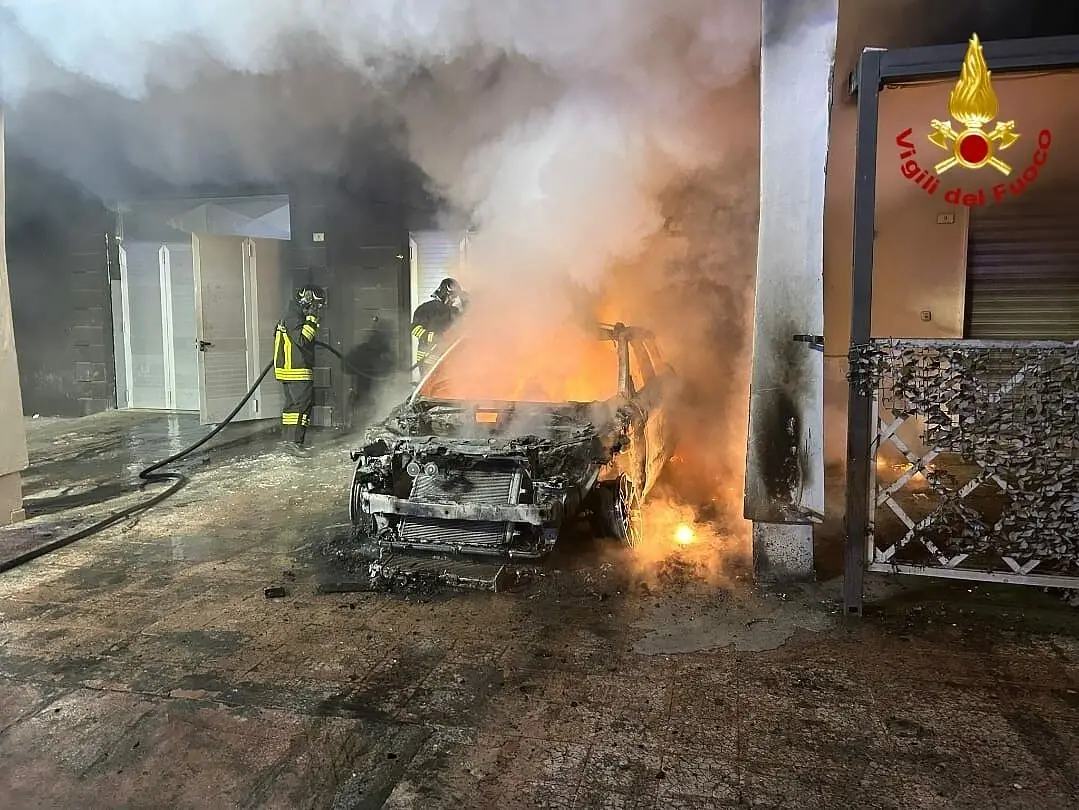 vigili del fuoco incendio cellino san marco