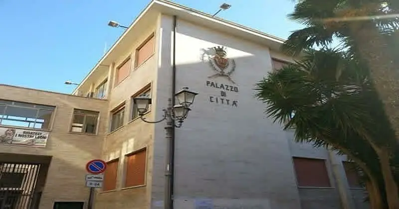 brindisi palazzo di città