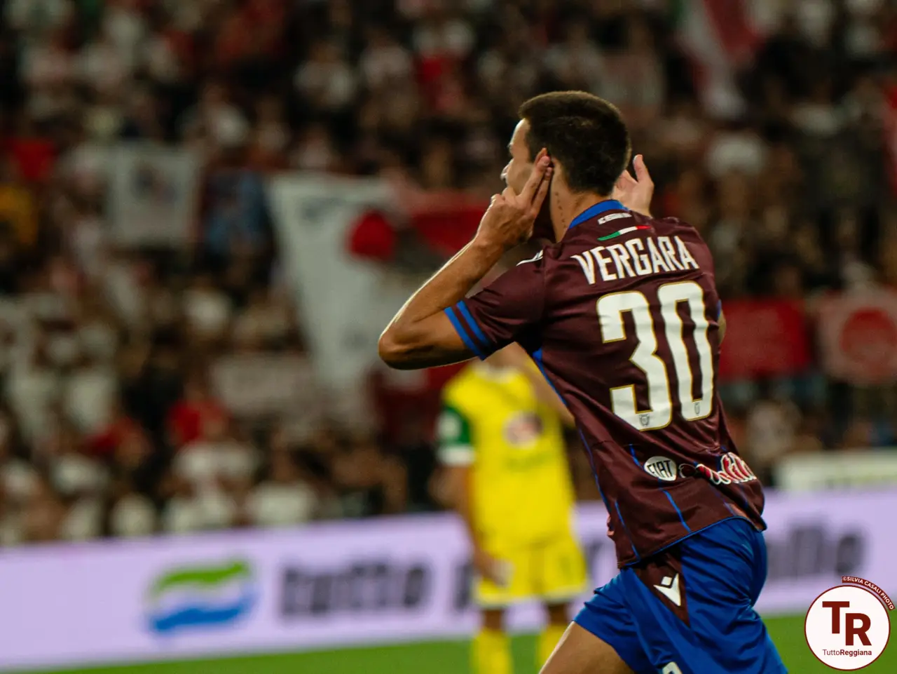 L'esultanza di Vergara dopo la prima rete - foto Silvia Casali