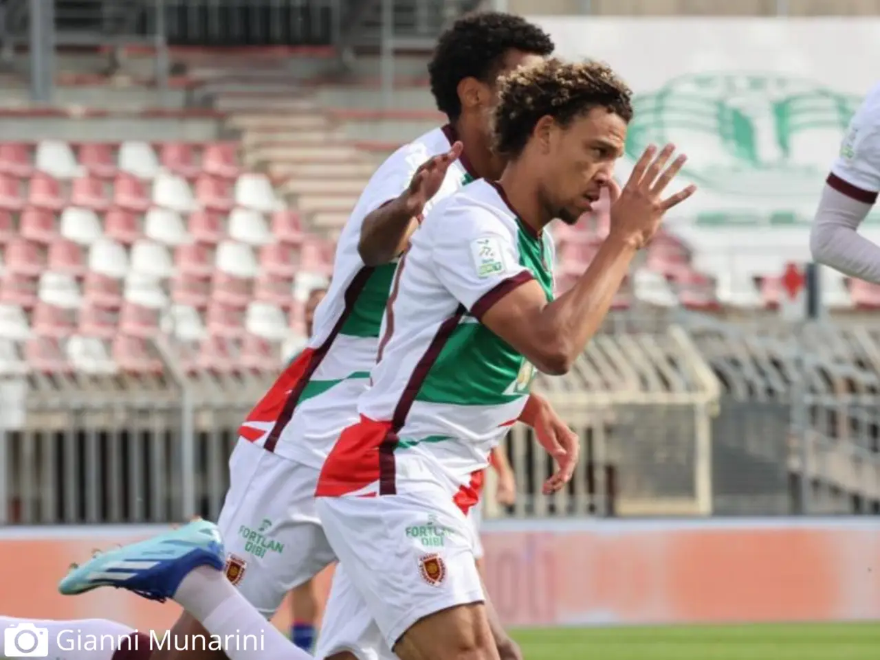 Quarto gol in campionato per Janis Antiste - foto Gianni Munarini