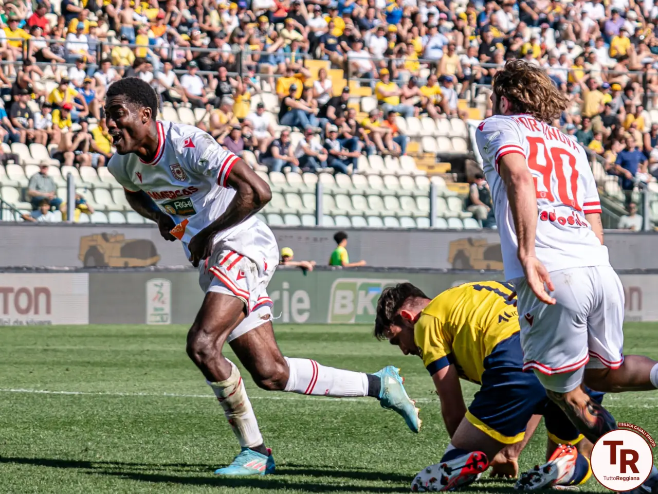 La straripante esultanza di Gondo dopo il gol decisivo - foto Silvia Casali