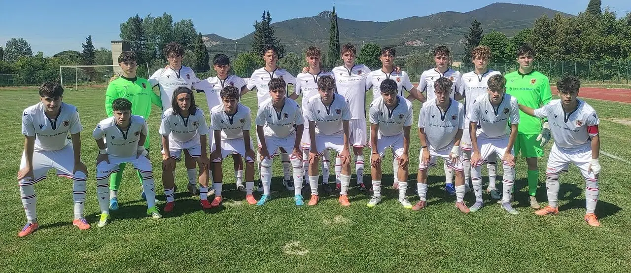 I ragazzi dell'Under 17 che hanno concluso la stagione