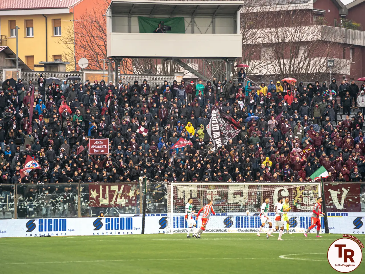 I tifosi granata - foto Silvia Casali