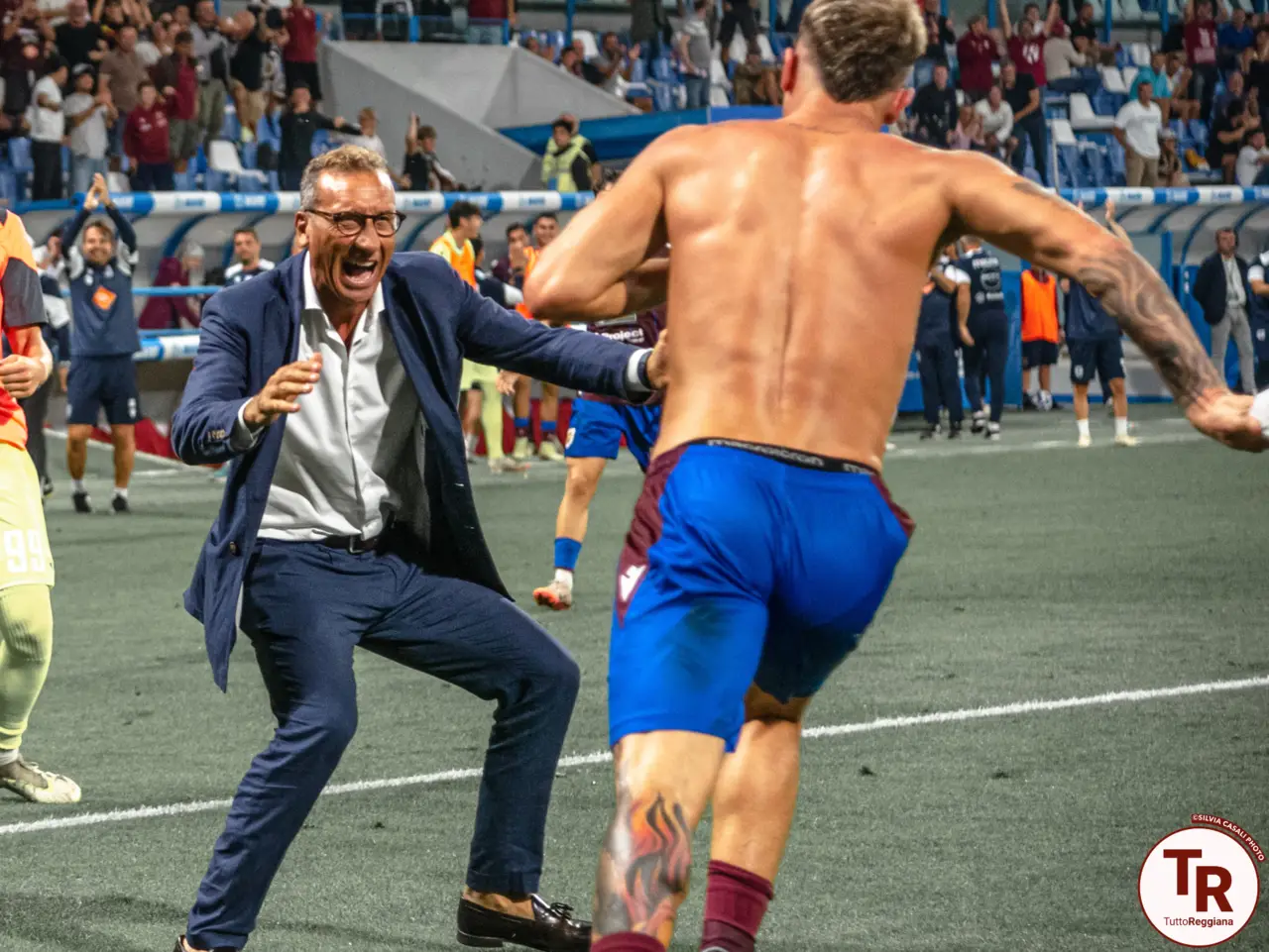 La gioia incontenibile di Pizzimenti dopo il gol di Portanova contro il Brescia - foto Silvia Casali