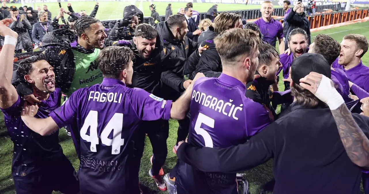 Fiorentina (crediti: https://www.facebook.com/ACFFiorentina)