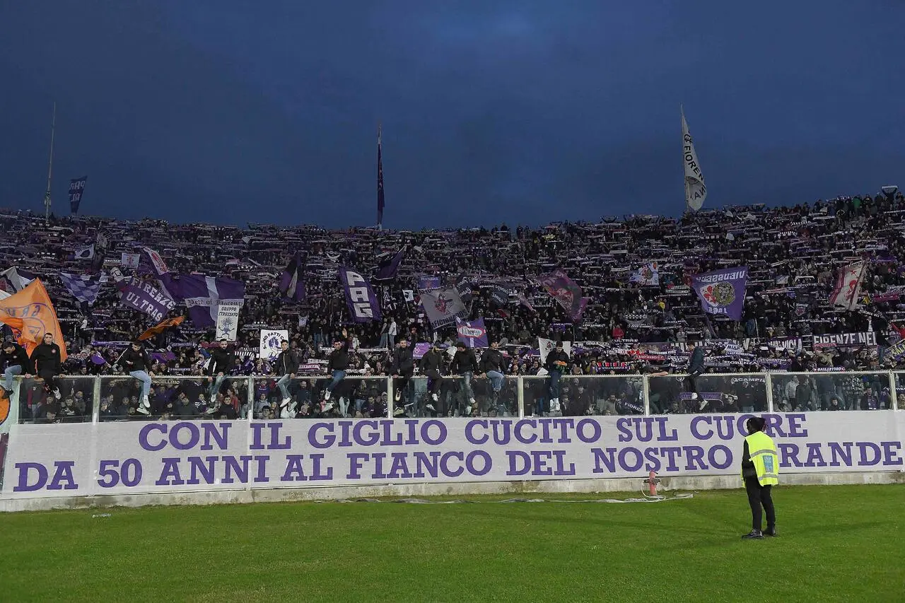 Tifosi Curva Fiesole (ph. G.Morini)