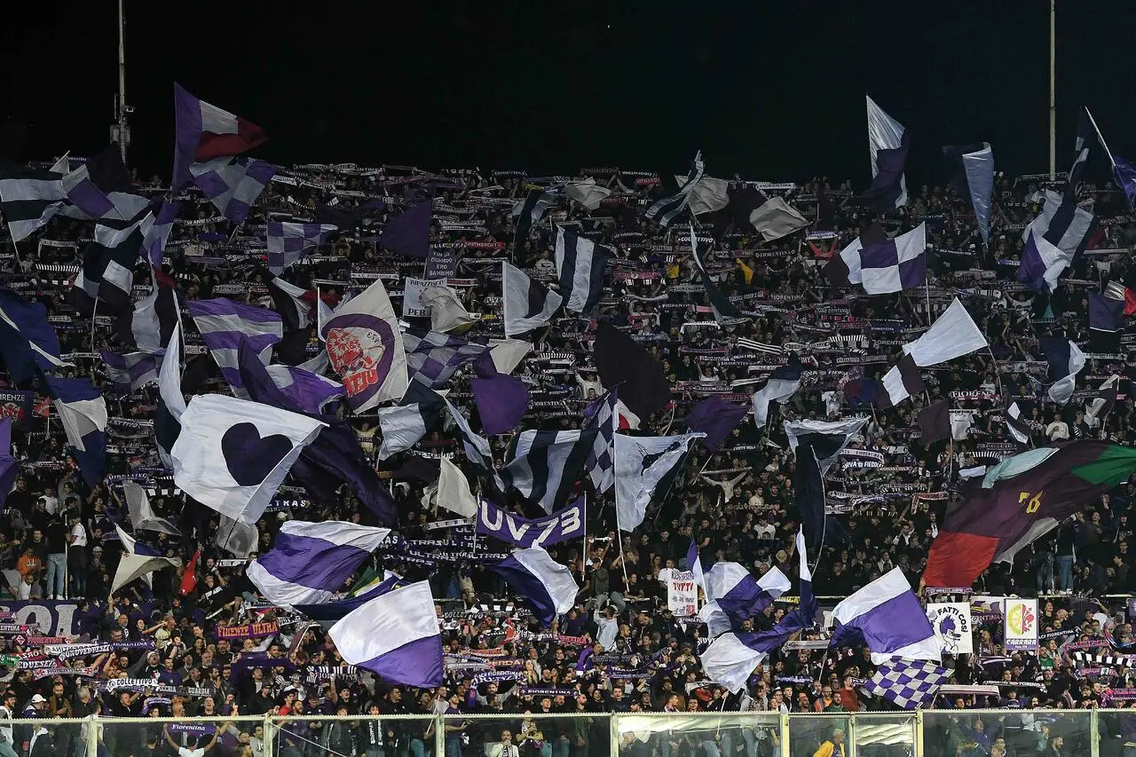 Tifosi Curva Fiesole (ph. G.Morini)