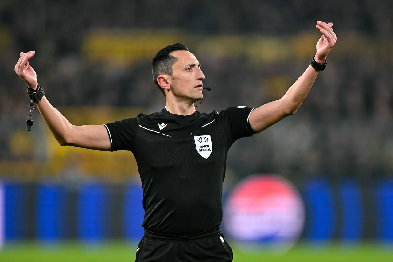 Arbitro Jose Maria Sanchez