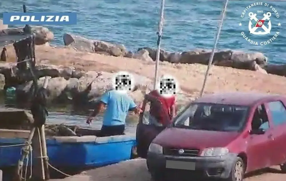 pesca abusiva taranto