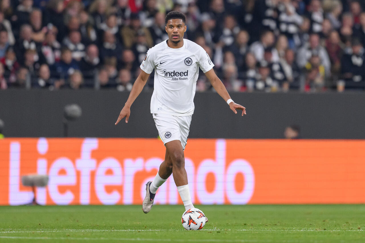Aurèle Amenda, difnsore dell'Eintracht Francoforte