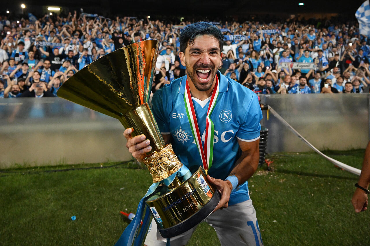 Giovanni Simeone dopo il secondo scudetto col Napoli