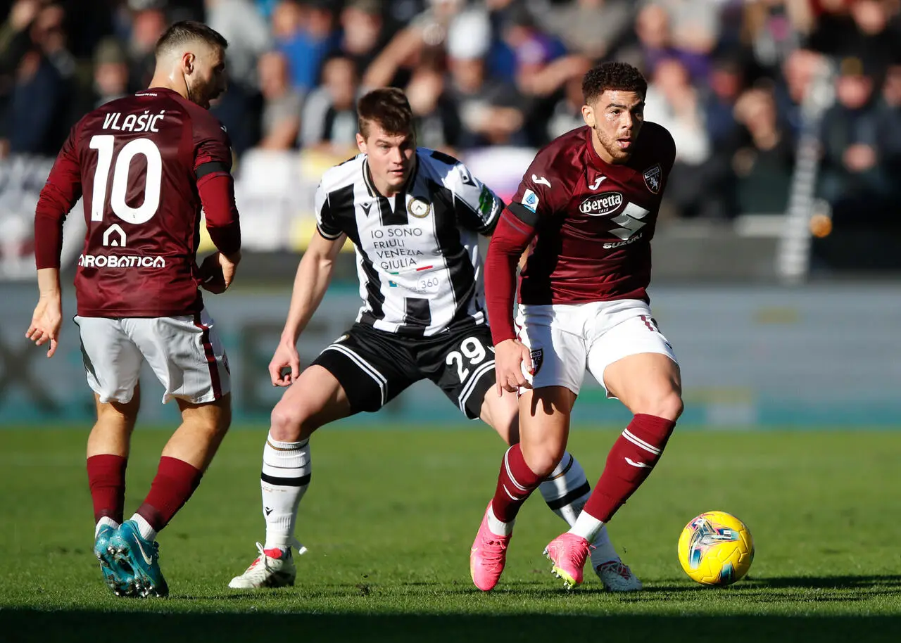 Torino Udinese, gara rinviata dopo la morte di Papa Francesco