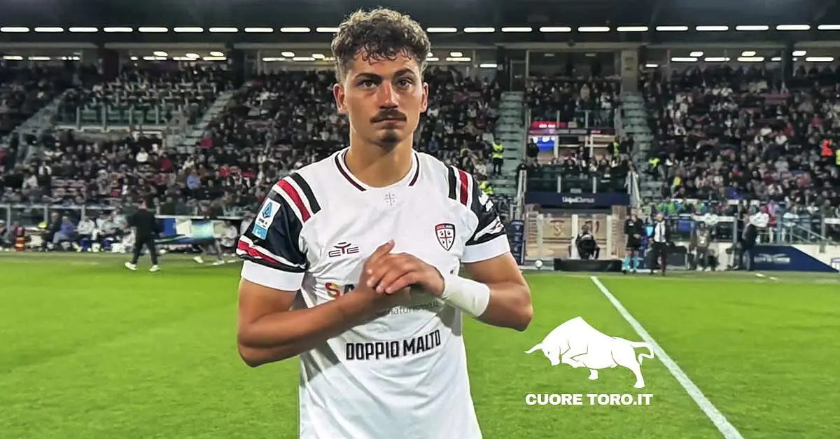 Sebastiano Esposito attaccante del Cagliari