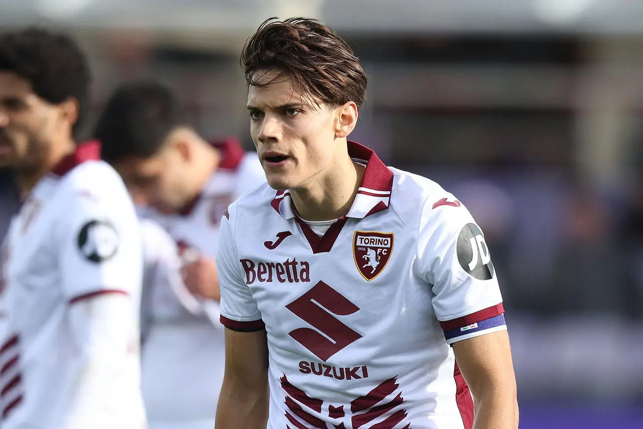 Samuele Ricci of Torino Fc looks on during the Serie A match between Fiorentina and Torino at Stadio Artemio Franchi on January 19, 2025 in Florence, Italy.