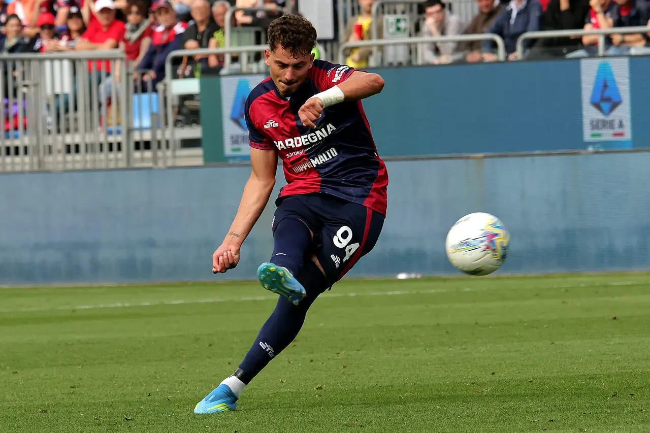 Calciomercato: Torino su Esposito del Cagliari