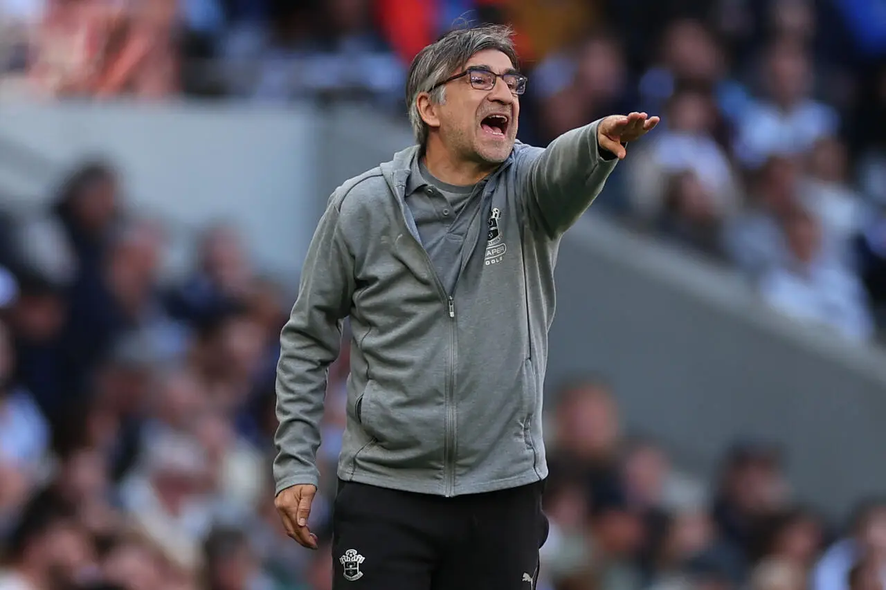 Ivan Juric manager of Southampton during the Premier League match between Tottenham Hotspur FC and Southampton FC at Tottenham Hotspur Stadium on April 06, 2025 in London, England.
