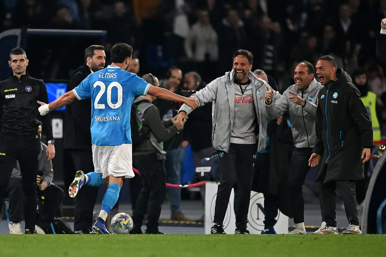 Elmas, gol dell'ex in Napoli Torino