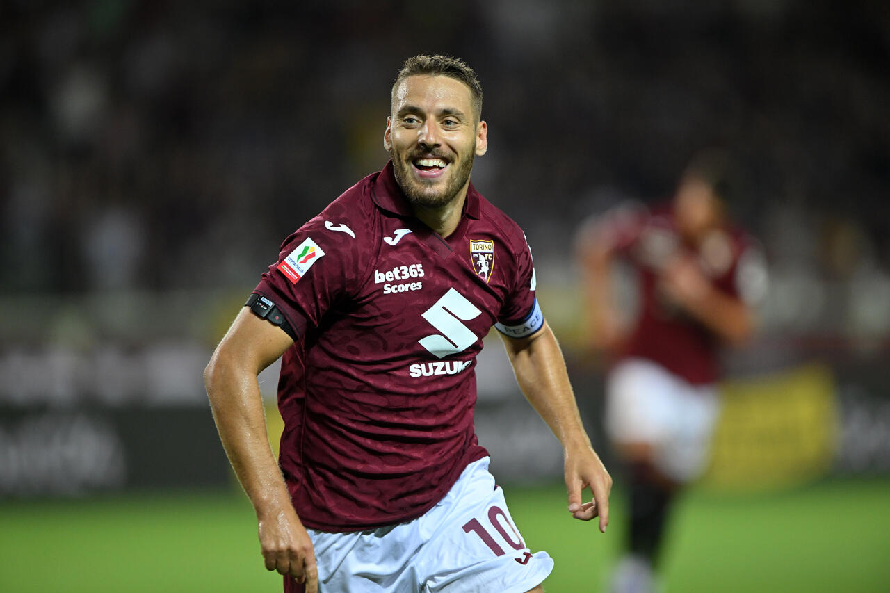 Nikola Vlasic, esulta dopo il gol contro il Modena