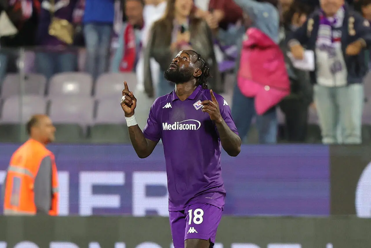 M'Bala Nzola, attaccante della Fiorentina in prestito al Lens