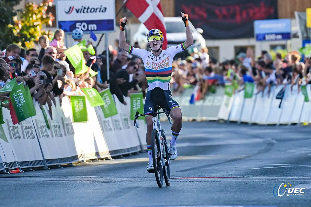 Demi Vollering vince il Campionato Europeo 2026 © UEC
