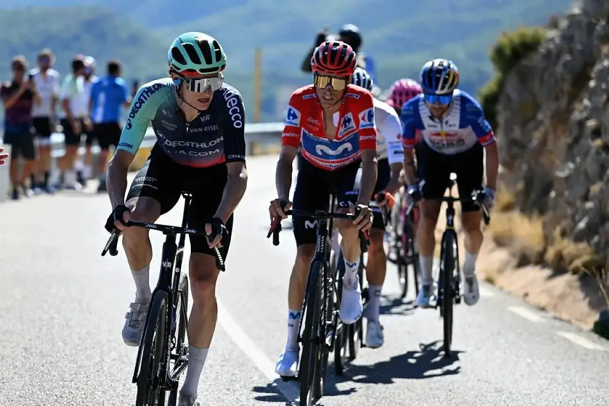 Felix Gall con Enric Mas (Getty Images)
