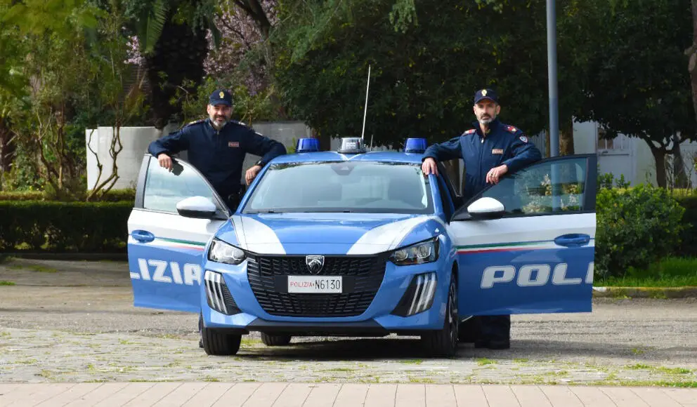L'auto elettrica della Polizia di Stato