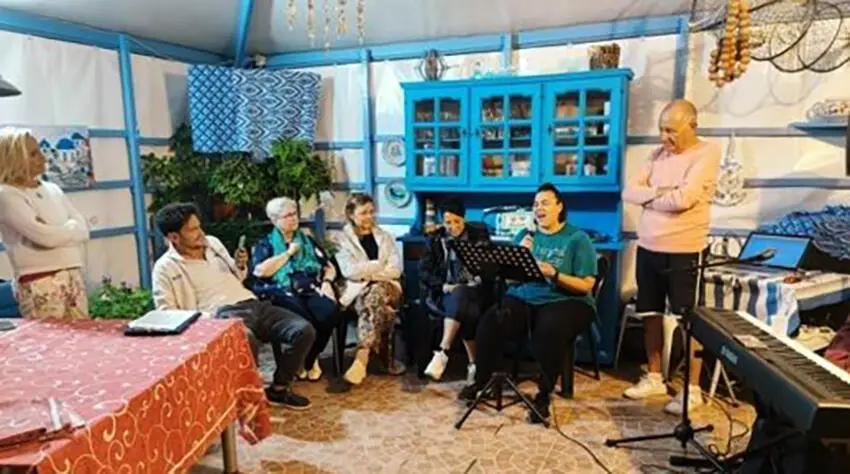 Amore, l'arte, lo spettacolo per Alzheimer più