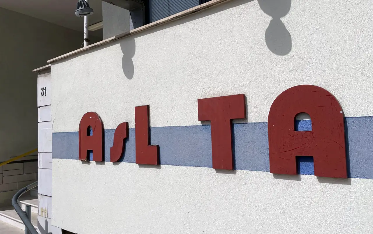 ASL Taranto - Direzione (foto Massimo Todaro)