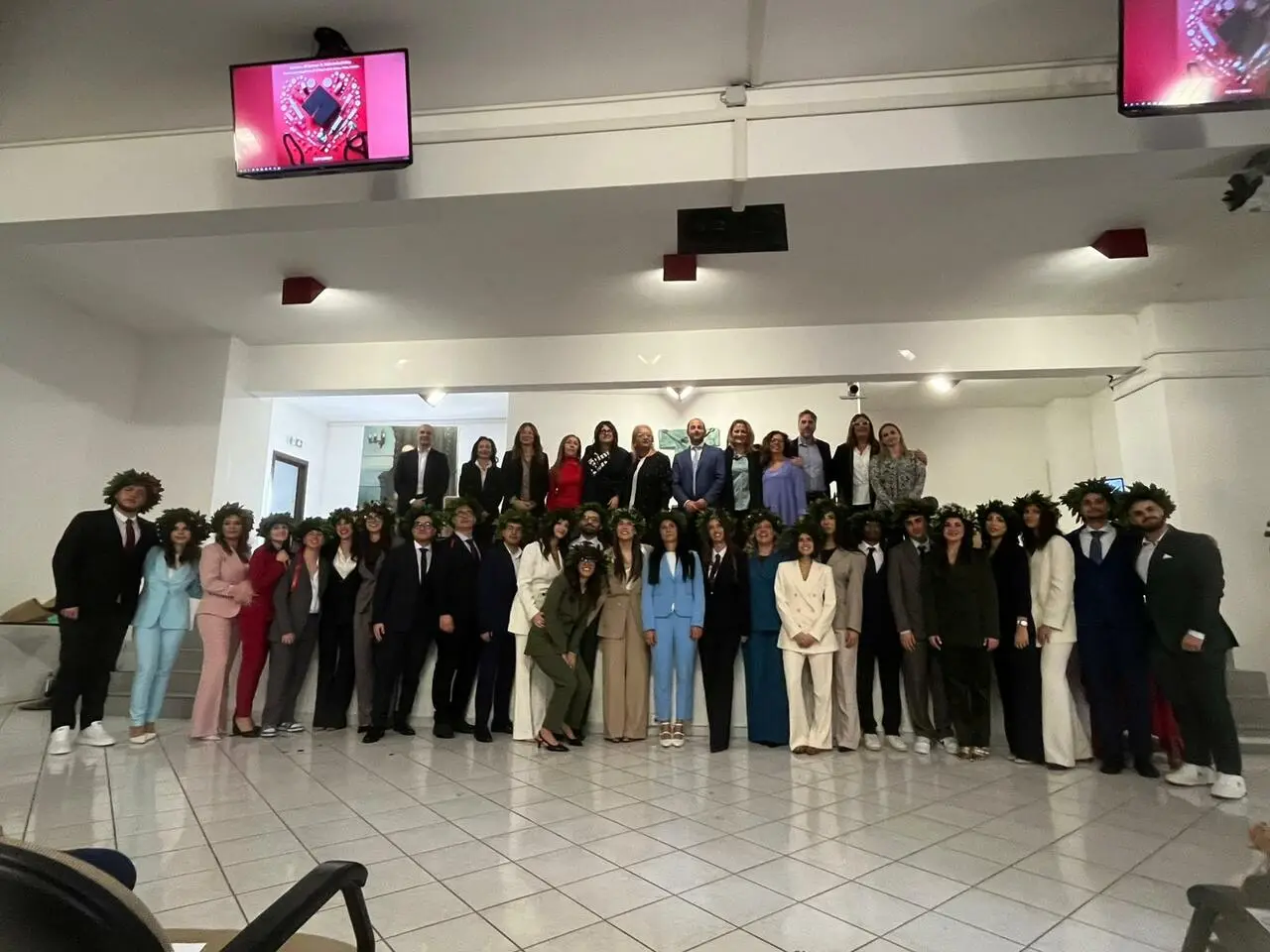 69 lauree in Infermieristica in due settimane a Taranto