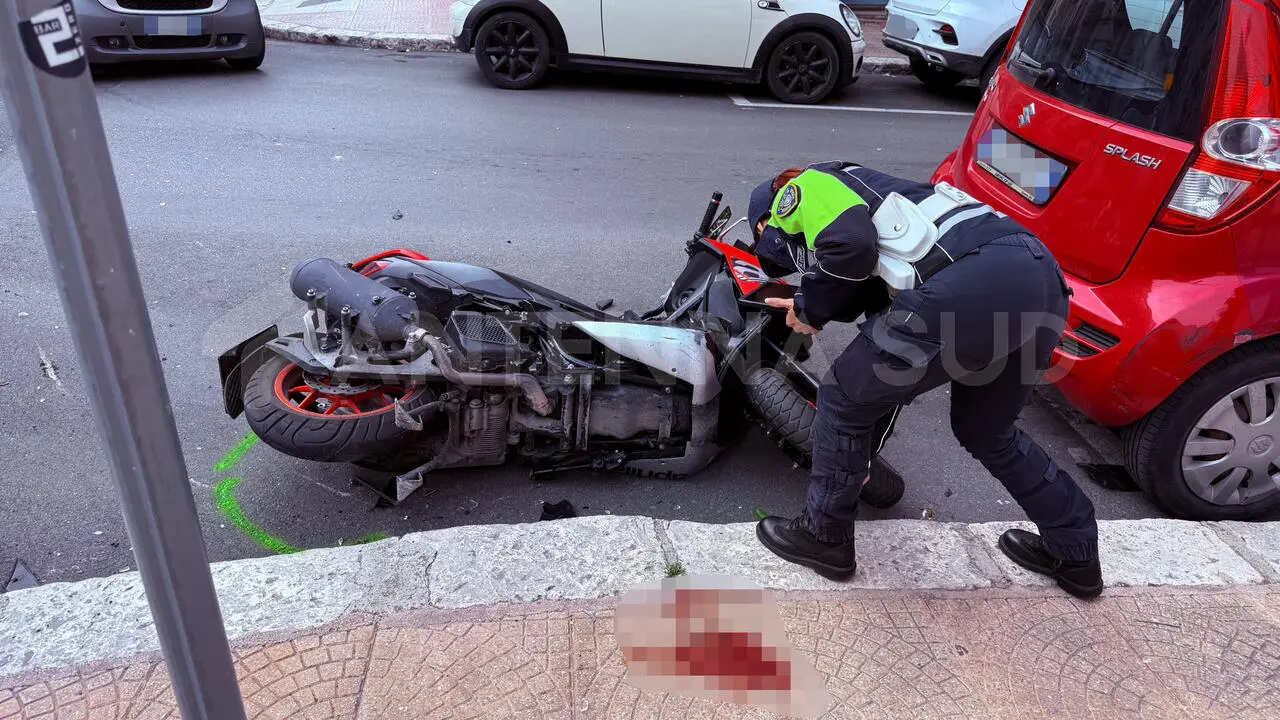 Incidente tra auto e moto a Taranto