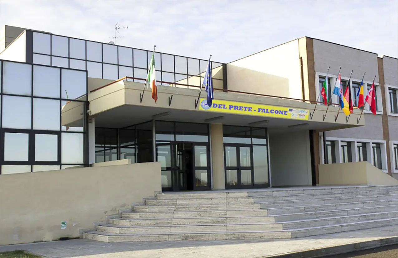 La scuola Del Prete Falcone di Sava