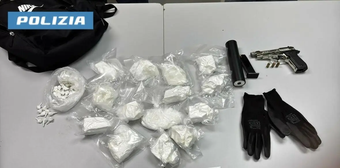 Taranto: droga e arma in casa, arrestato 32enne