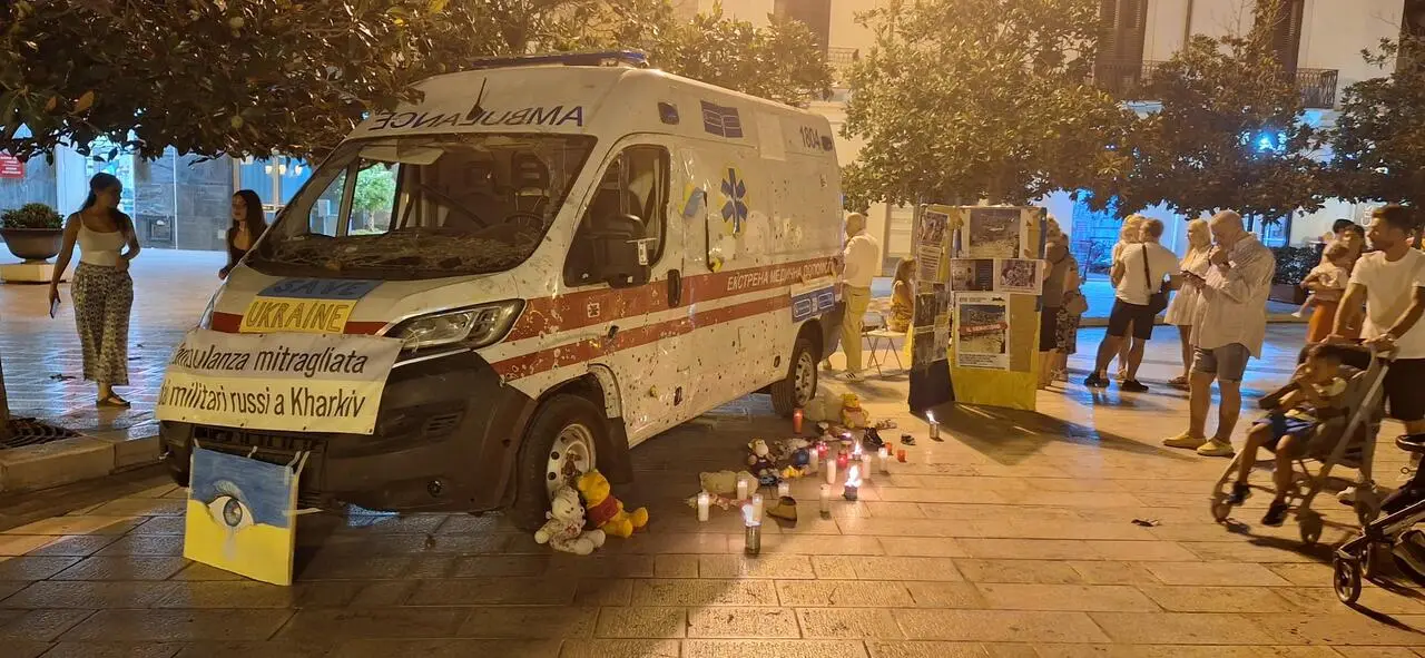 L'esposizione dell'ambulanza di Kharkiv
