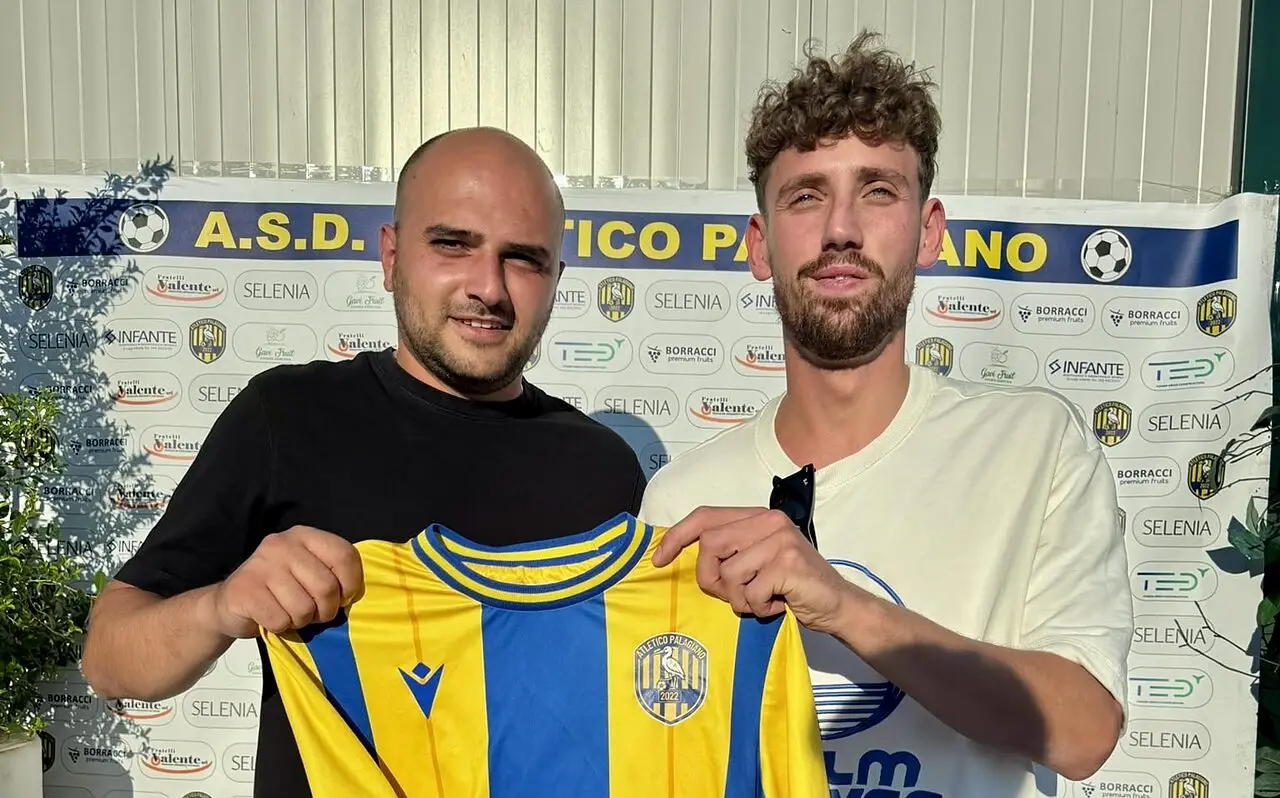 Daniele Pasqualicchio (dx) con il presidente Vito Borracci