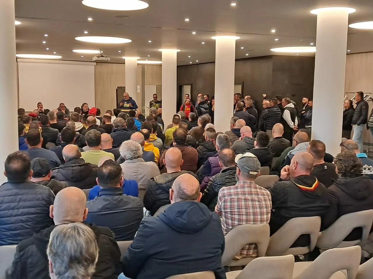 Assemblea Ilva in AS
