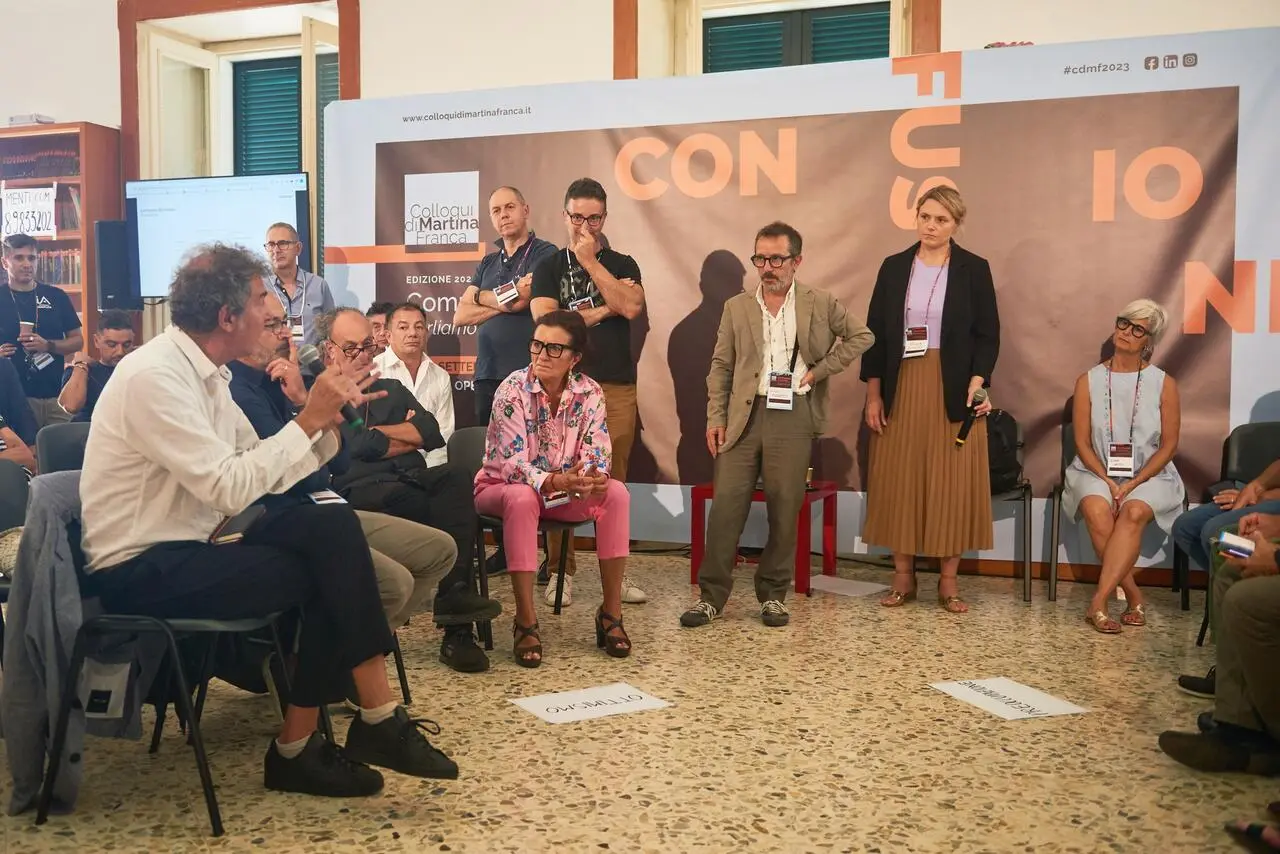 Identità e Confusione: Tornano i Colloqui di Martina Franca