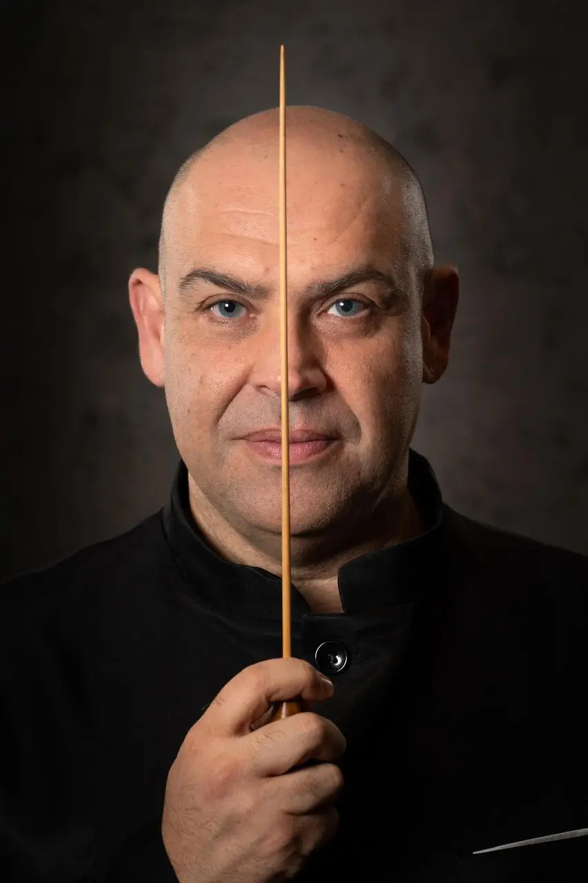 Il maestro Andrea Castrolla