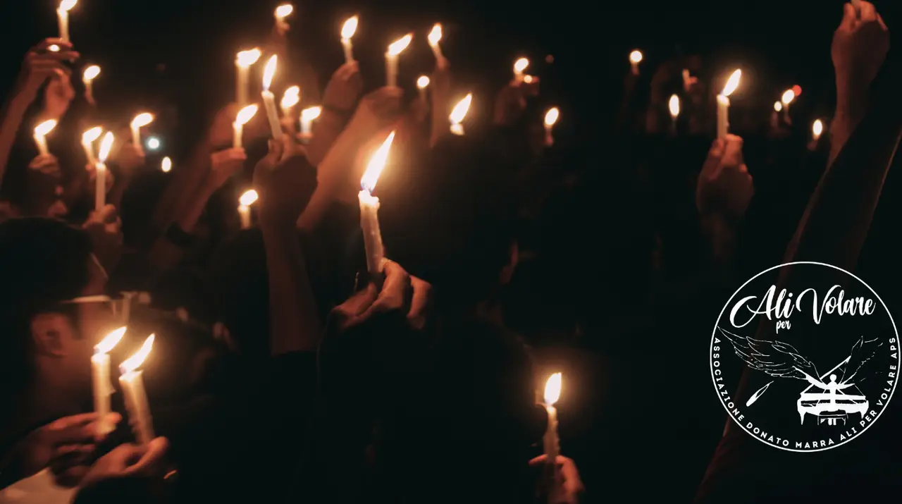 Fiaccolata per la foresteria Donato Marra